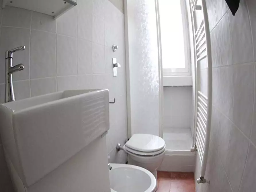 Immagine 3 di Camera in affitto  in Via Felice Casati31 a Milano