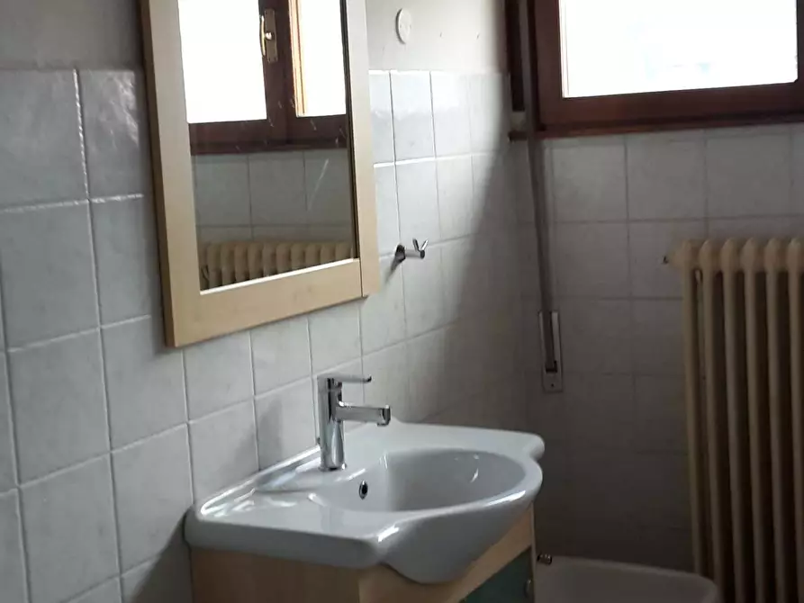 Immagine 19 di Camera in affitto  in Via Castelbarco18 a Trento