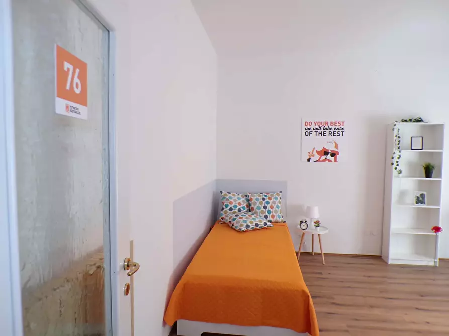 Immagine 3 di Camera in affitto  in Via Edmund Mach6 a Trento