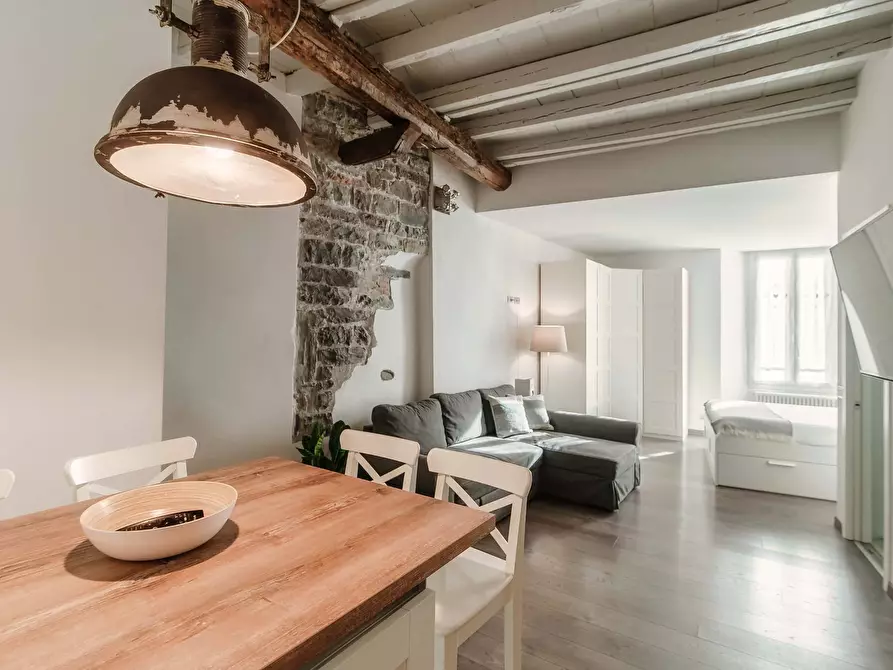 Immagine 10 di Appartamento in affitto  in Via Pietro Boldoni16 a Como