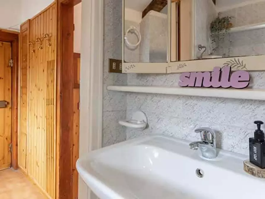 Immagine 12 di Appartamento in affitto  in Via Emo Tarabochia5 a Trieste