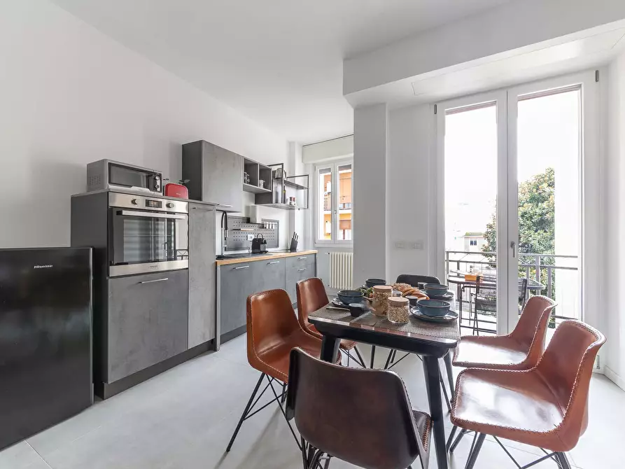 Immagine 41 di Appartamento in affitto  in Via Giuseppe Govone83 a Milano