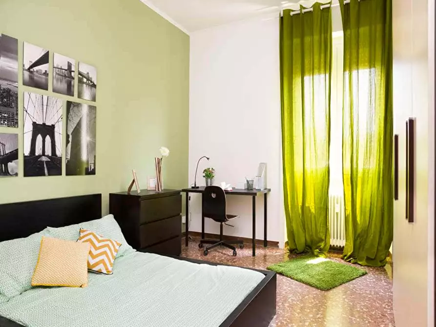 Immagine 1 di Camera in affitto  in Viale Argonne26 a Milano