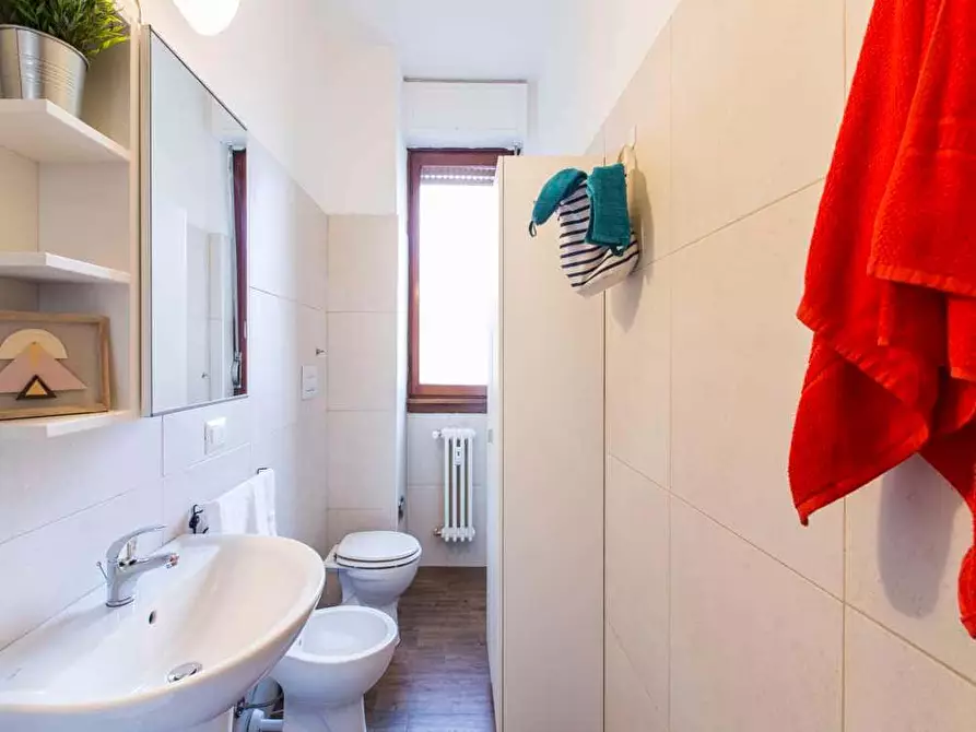 Immagine 42 di Camera in affitto  in Via Rubens23 a Milano