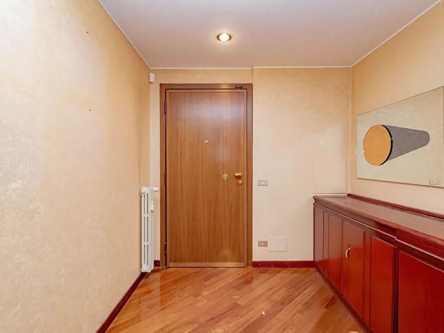 Immagine 26 di Camera in affitto  in Via Francesco Caracciolo77 a Milano