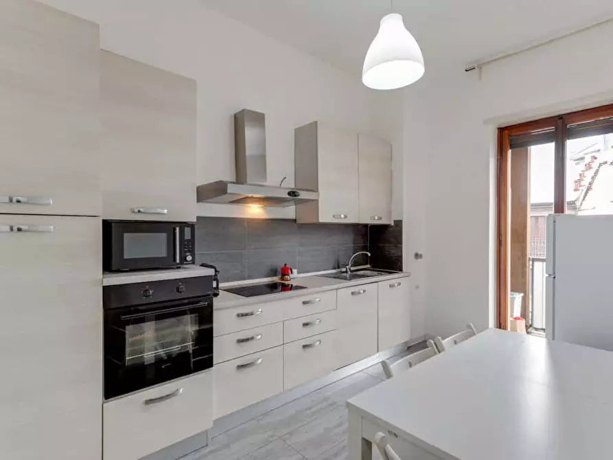 Immagine 18 di Camera in affitto  in Via Curtatone14 a Milano