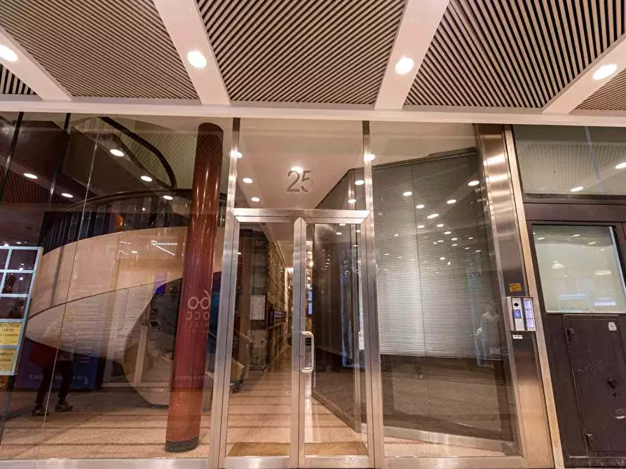 Immagine 29 di Camera in affitto  in Corso Vercelli25 a Milano