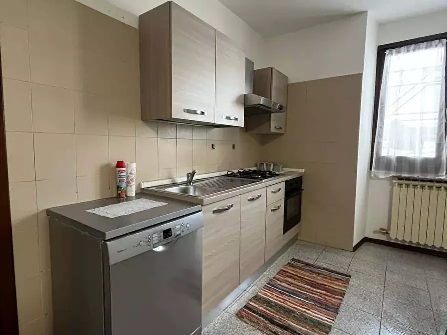 Immagine 6 di Camera in affitto  in Via Fiume44 a Sondrio