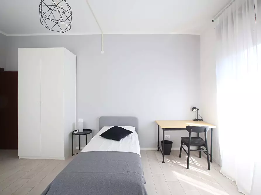 Immagine 8 di Camera in affitto  in Via Giuseppe Soli9 a Modena