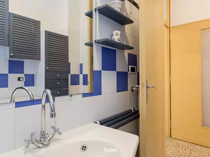 Immagine 6 di Camera in affitto  in Via Viterbo9 a Milano