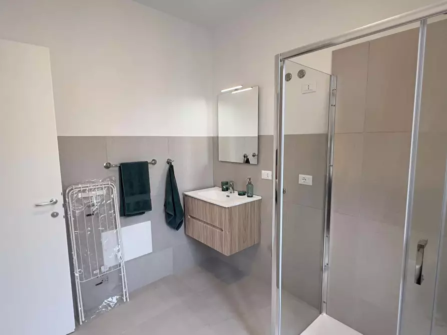 Immagine 8 di Camera in affitto  in Via Vignolese749 a Modena