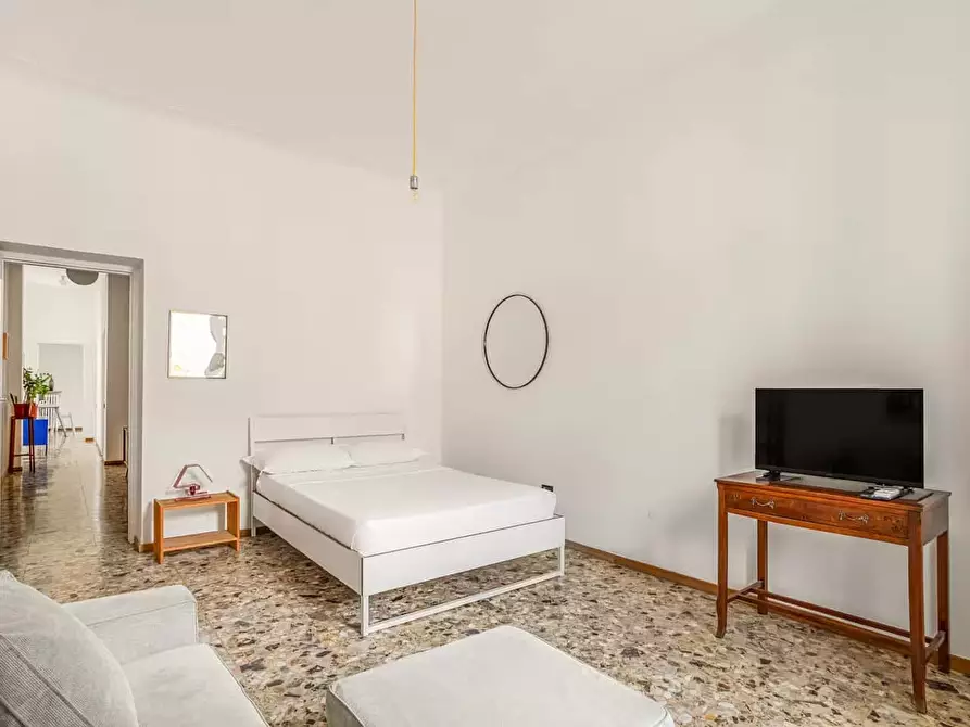 Immagine 1 di Camera in affitto  in Via Vitruvio37 a Milano