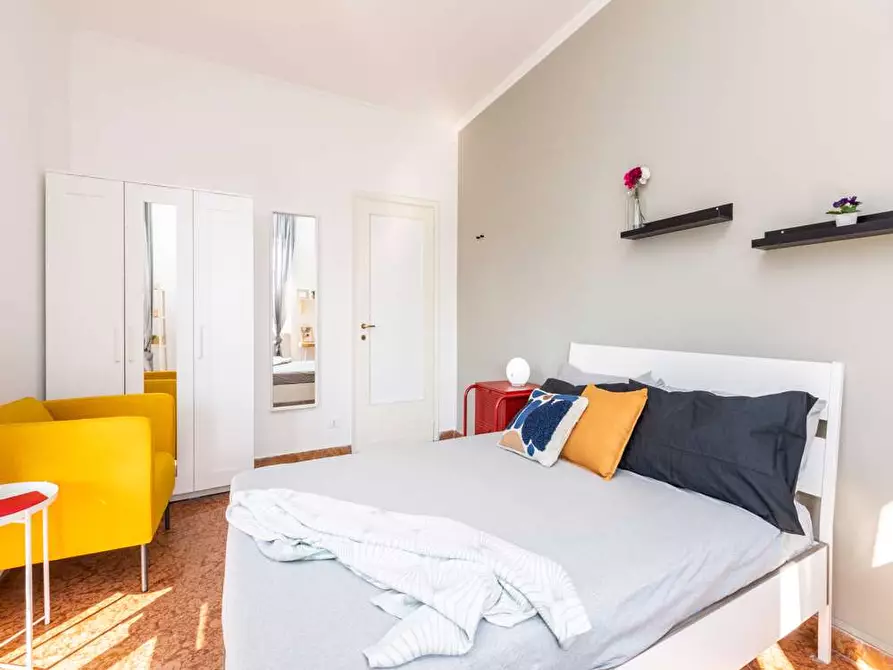 Immagine 5 di Camera in affitto  in Via Arcivescovo Romilli4 a Milano