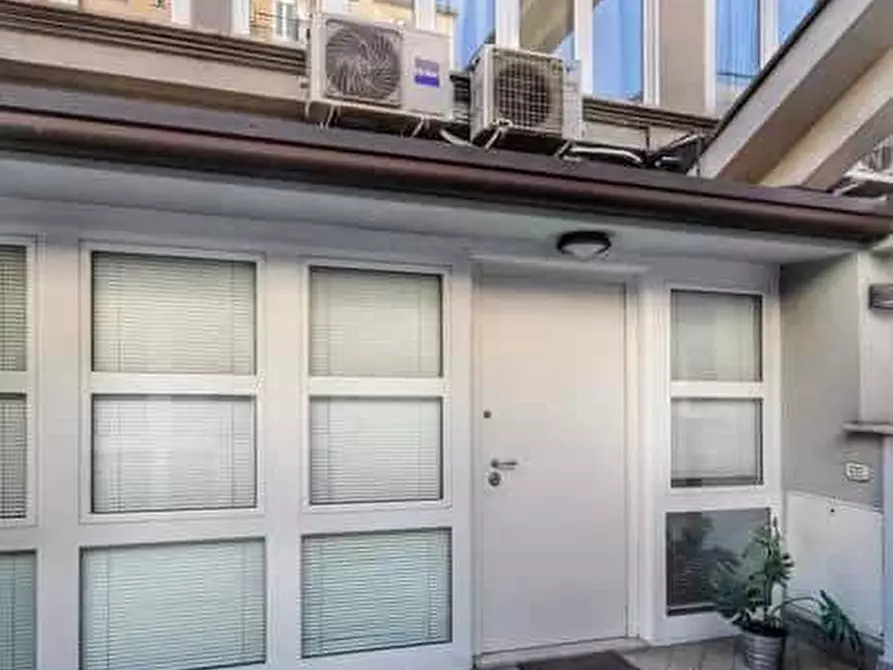 Immagine 35 di Appartamento in affitto  in Via San Benigno5 a Milano