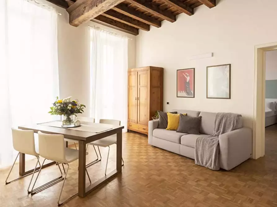 Immagine 1 di Appartamento in affitto  in Piazza del Duomo17 a Como