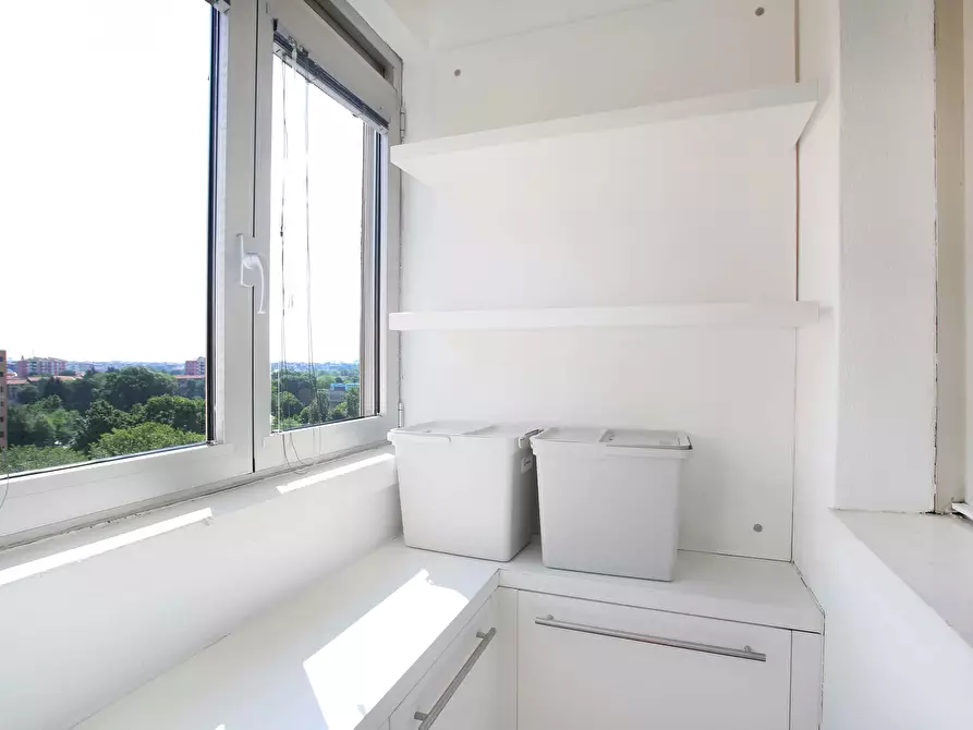 Immagine 20 di Camera in affitto  in Via Benjamin Constant2 a Milano