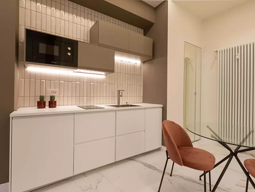 Immagine 10 di Appartamento in affitto  in Via Francesco Daverio6 a Milano