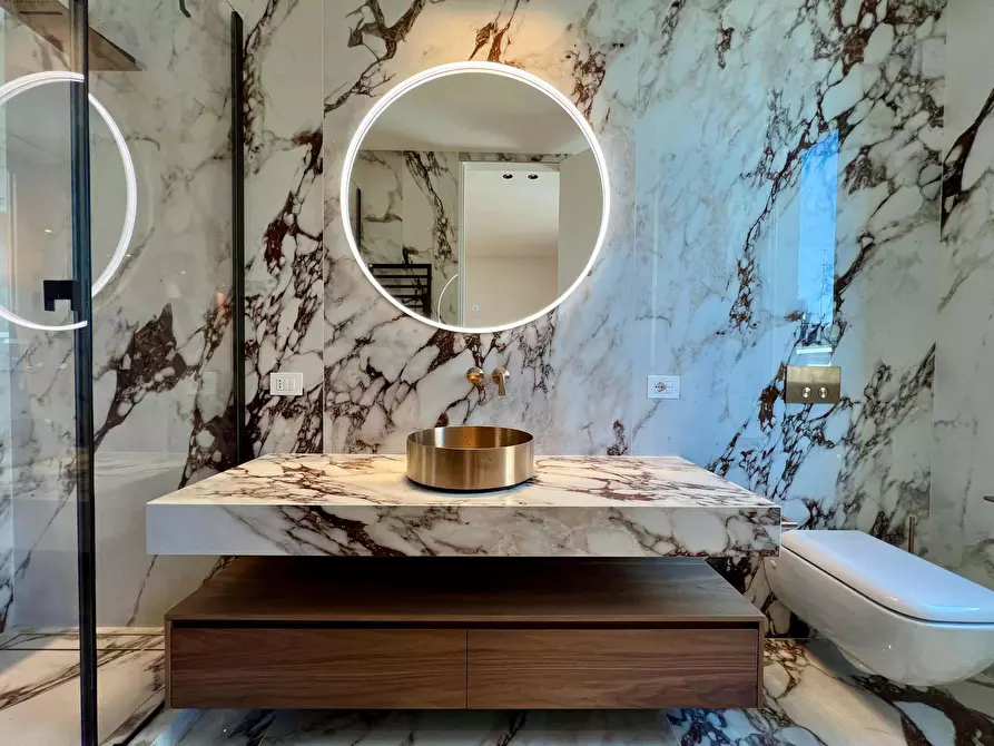 Immagine 37 di Appartamento in affitto  in Via Pietro Verri8 a Milano