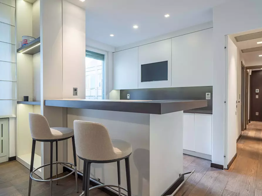 Immagine 18 di Appartamento in affitto  in Via Borgonuovo4 a Milano