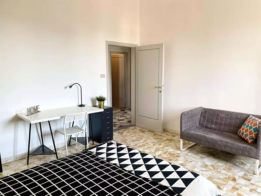 Immagine 2 di Camera in affitto  in Via Frusa39/G a Firenze