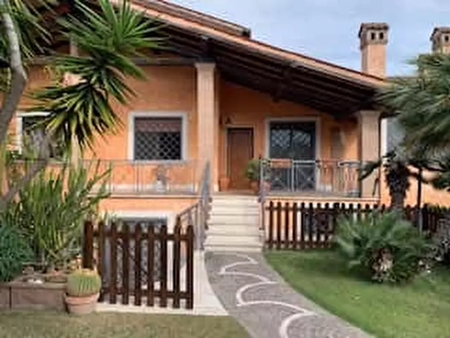 Immagine 24 di Appartamento in affitto  in Via Antonio Cagnoni35b a Roma