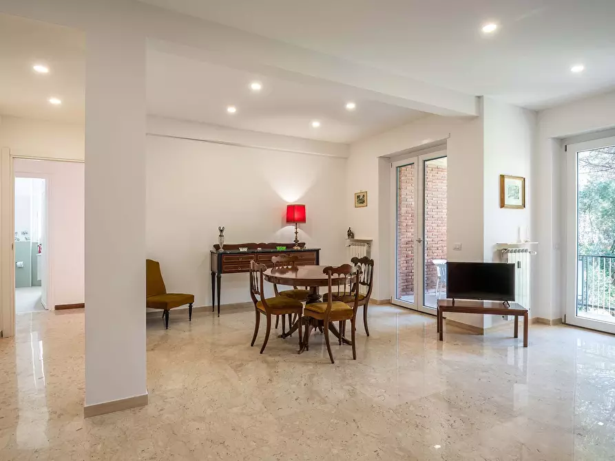 Immagine 14 di Appartamento in affitto  in Via Papiniano22 a Roma