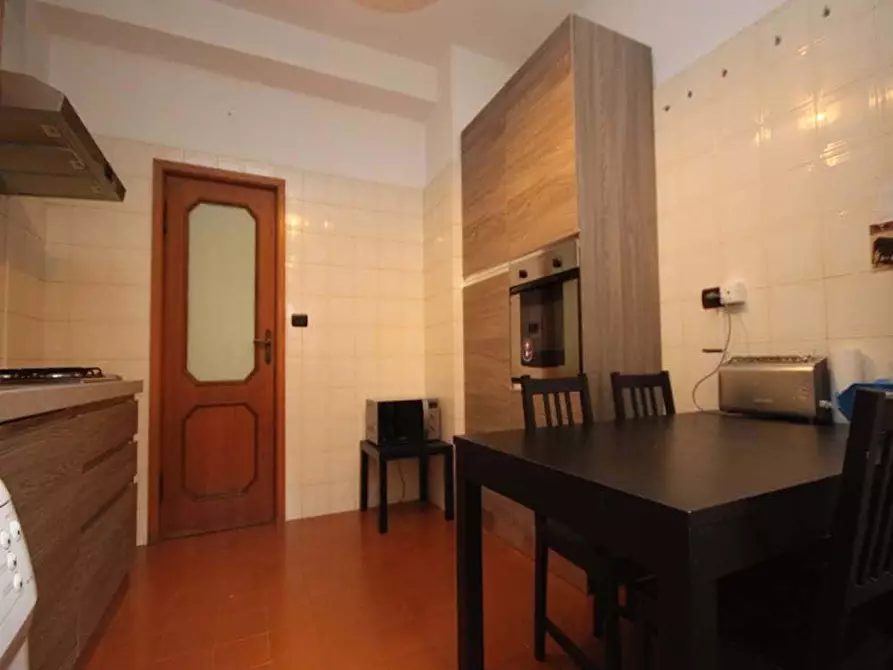 Immagine 43 di Camera in affitto  in Via Sebastiano Veniero38 a Milano