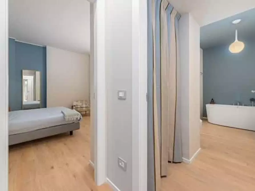 Immagine 8 di Appartamento in affitto  in Viale Elvezia12 a Milano