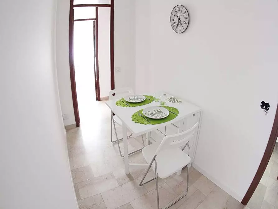 Immagine 8 di Camera in affitto  in Via dei Ciclamini11 a Milano