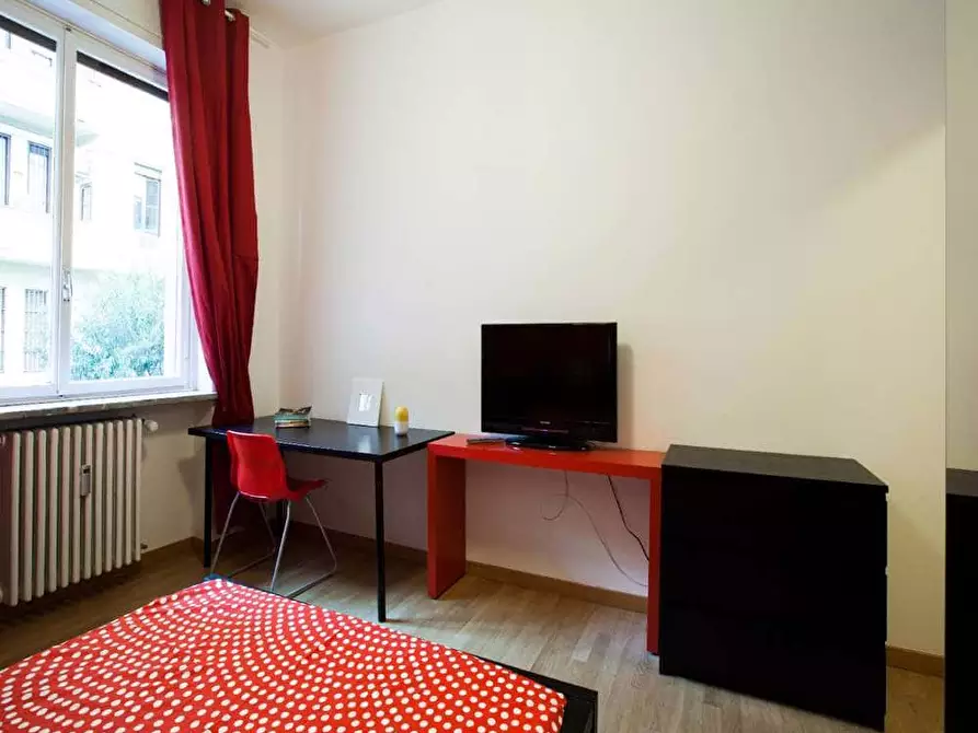 Immagine 4 di Camera in affitto  in Via Ravizza34 a Milano