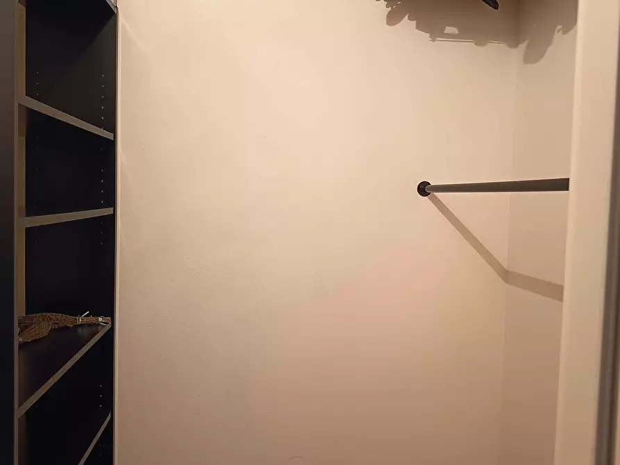 Immagine 11 di Camera in affitto  in Via Alboino4 a Pavia