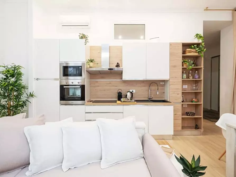 Immagine 9 di Appartamento in affitto  in Via Orti14 a Milano