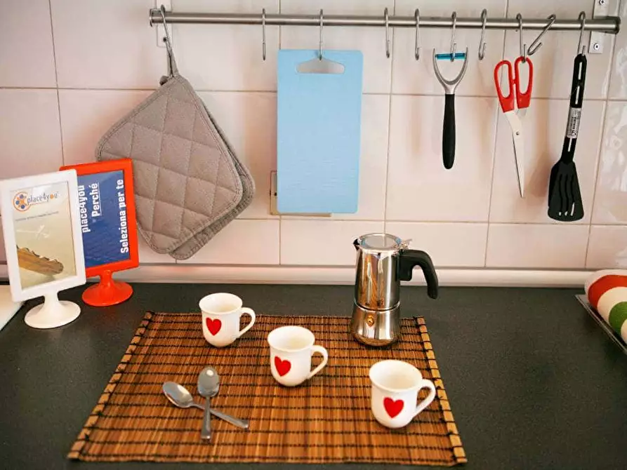 Immagine 38 di Camera in affitto  in Viale Romagna5 a Milano