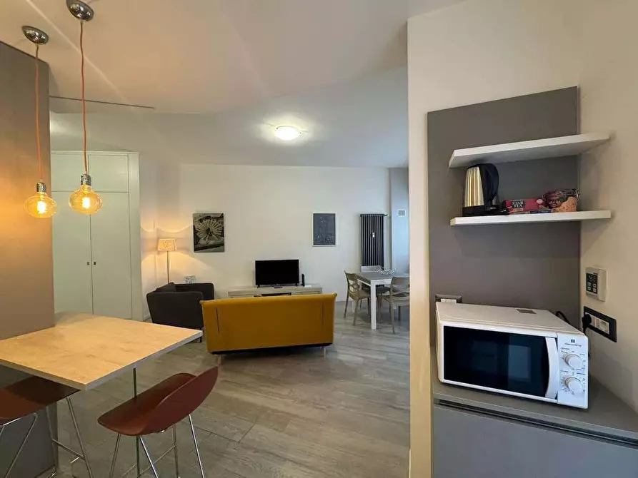 Immagine 6 di Appartamento in affitto  in Via Federico Barocci16 a Roma