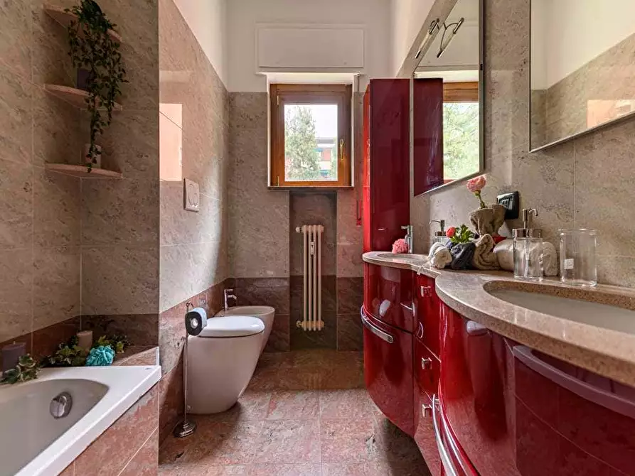 Immagine 10 di Camera in affitto  in Via Ippodromo9 a Milano