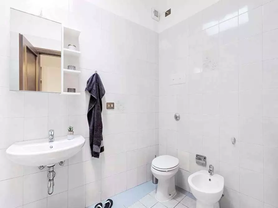 Immagine 18 di Camera in affitto  in Via Marsala28 a Bologna