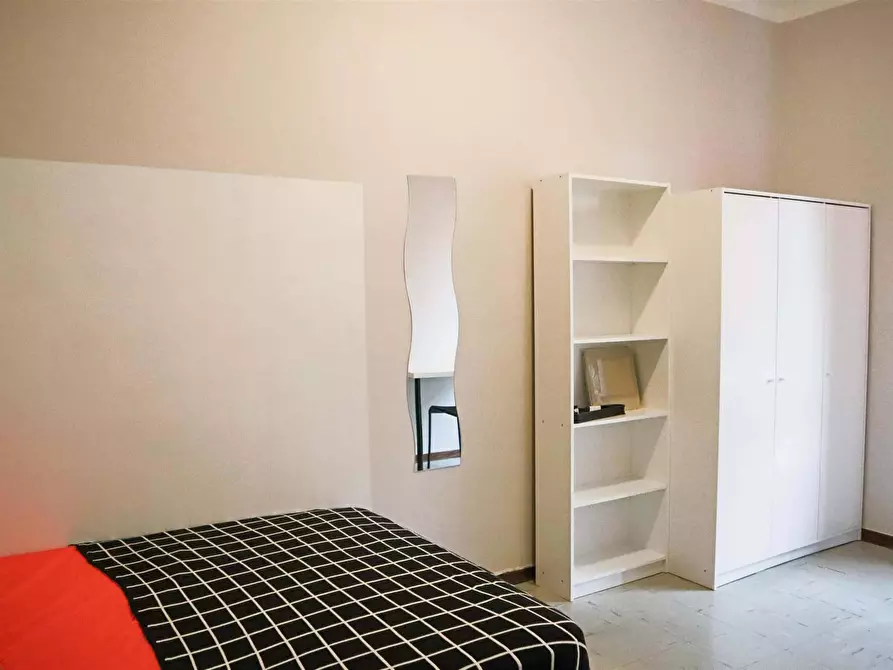 Immagine 2 di Camera in affitto  in Via Tigellio24 a Cagliari