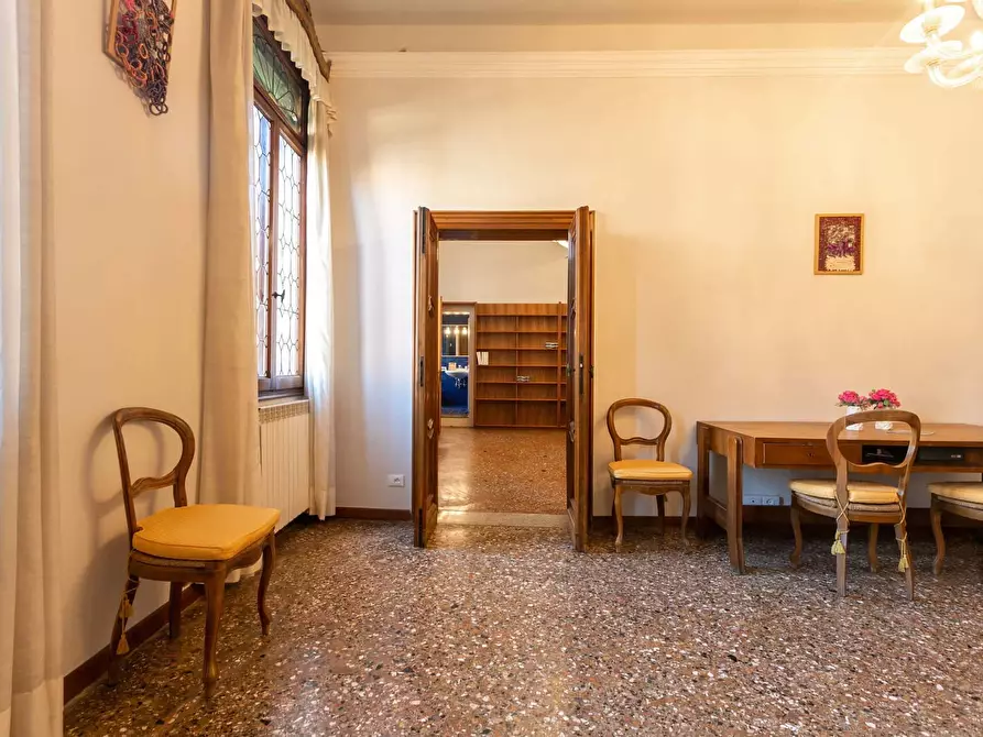 Immagine 17 di Appartamento in affitto  in Barbaria de le Tole6665 a Venezia