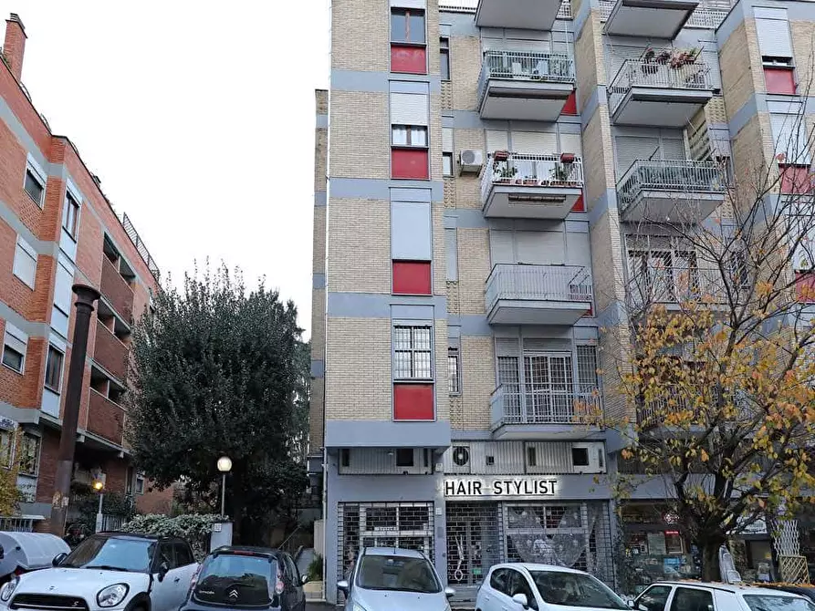 Immagine 18 di Camera in affitto  in Via dei Giornalisti52 a Roma