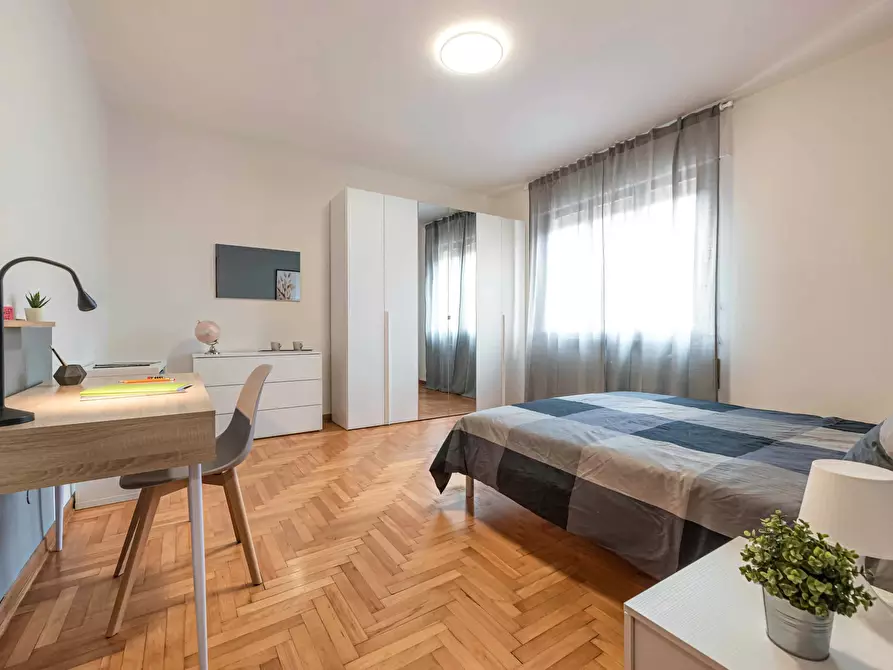 Immagine 4 di Camera in affitto  in Via Cà Magno a Padova