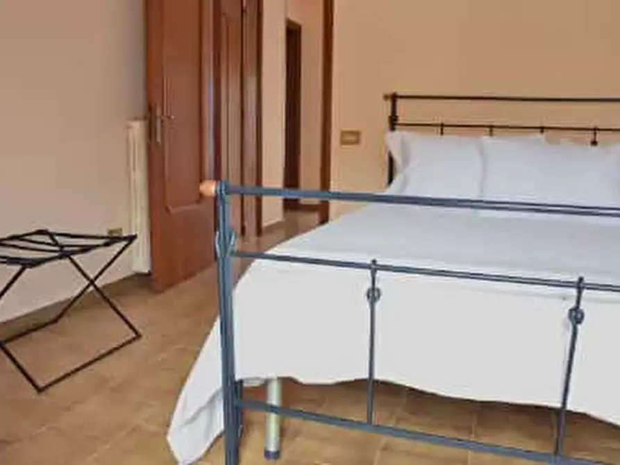 Immagine 10 di Appartamento in affitto  in Via Giuseppe Vitale56 a Cava De' Tirreni