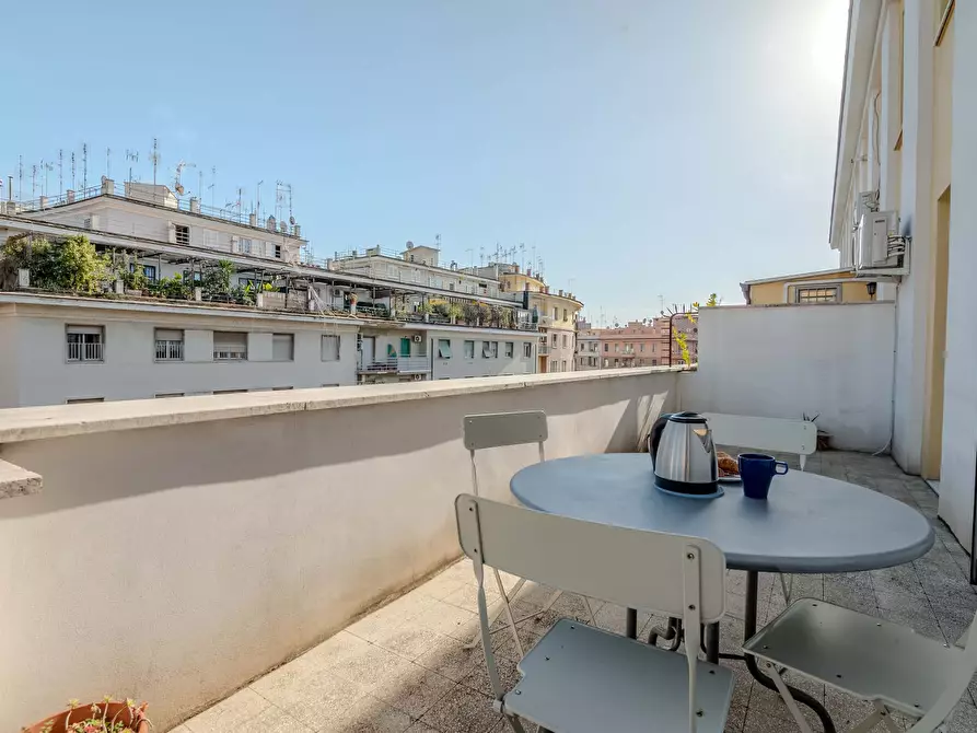Immagine 23 di Appartamento in affitto  in Via Acaia24 a Roma