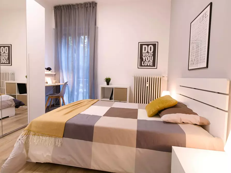 Immagine 2 di Camera in affitto  in Via Senatore Diogene Valotti a Brescia