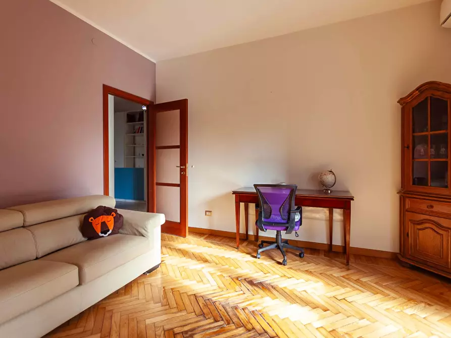 Immagine 21 di Appartamento in affitto  in Via Val Passiria4 a Milano