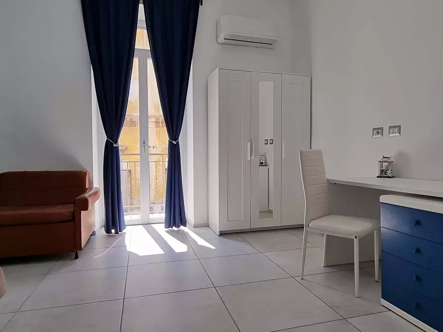Immagine 7 di Camera in affitto  in Via dei Tribunali268 a Napoli