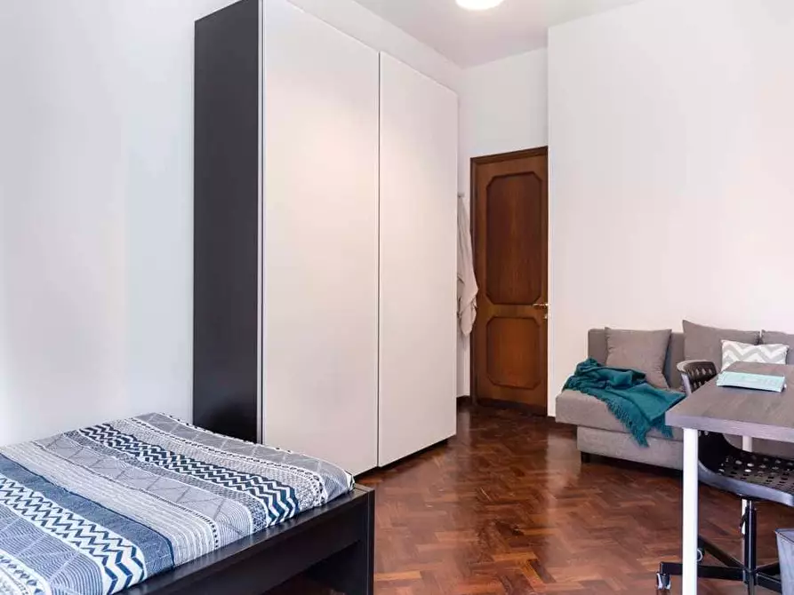 Immagine 6 di Camera in affitto  in Viale Giovanni Vicini20 a Bologna