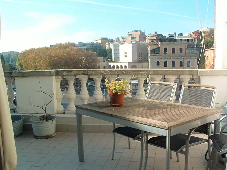 Immagine 18 di Appartamento in affitto  in Via Ettore Rolli30 a Roma