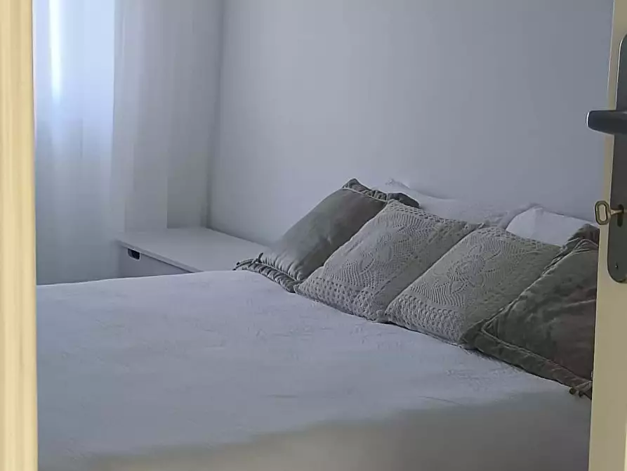 Immagine 26 di Appartamento in affitto  in Via Irnerio9 a Bologna