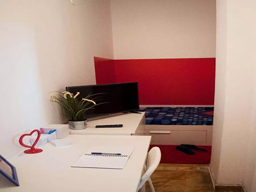 Immagine 44 di Camera in affitto  in Via Bassini19 a Milano