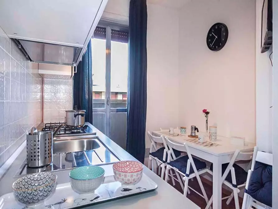 Immagine 37 di Camera in affitto  in Via Giuseppe Frua16 a Milano